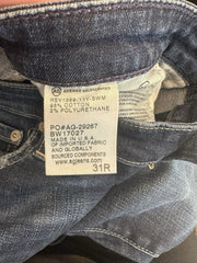 43732818