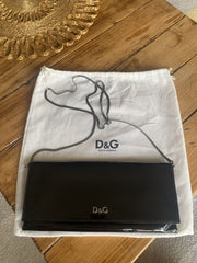 D&G black patent leather small chain crossbody bag