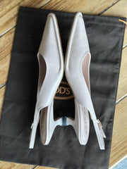 Tod’s cream leather kitten heels size UK6/US8