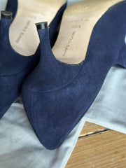 Manolo Blahnik navy suede heels size UK6.5/US8.5