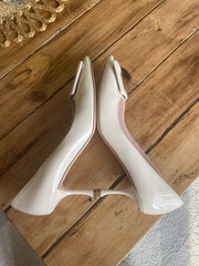 Roger Vivier cream patent leather heels size UK7/US9